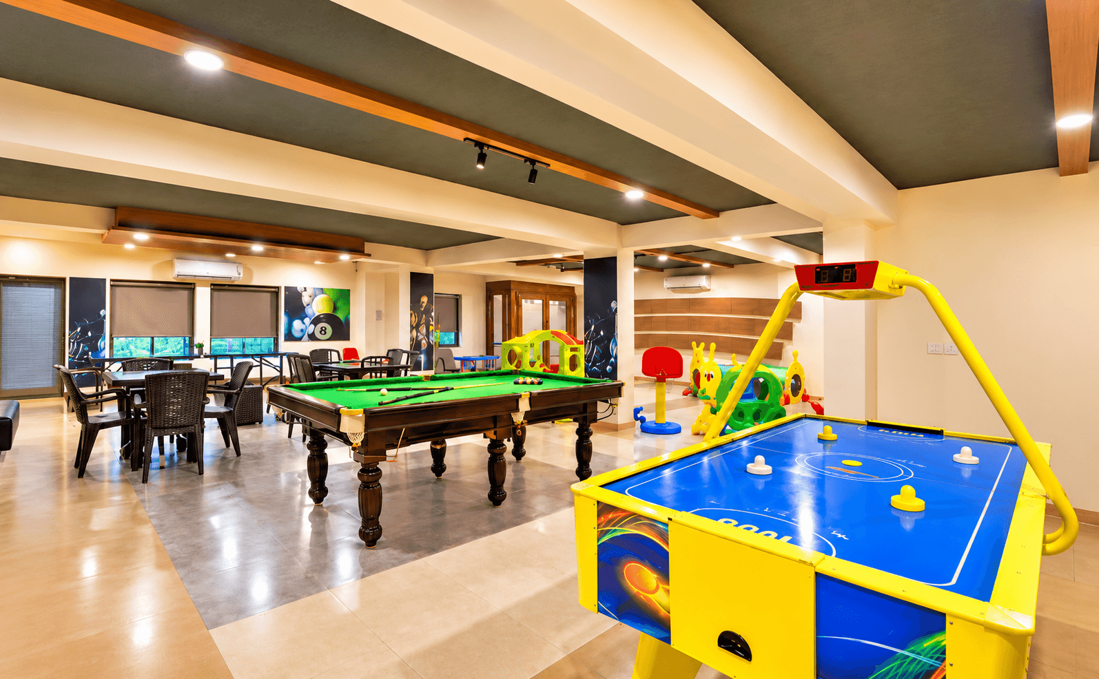 Om Sanctuary Palace by Hotshot Hotelier Hospitality